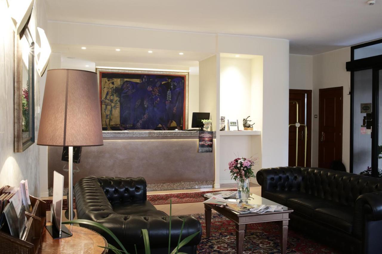 Hotel City Hotel 3*